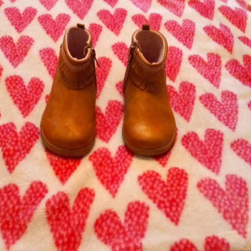 Tan brown Pocahontas ankle boots size 8